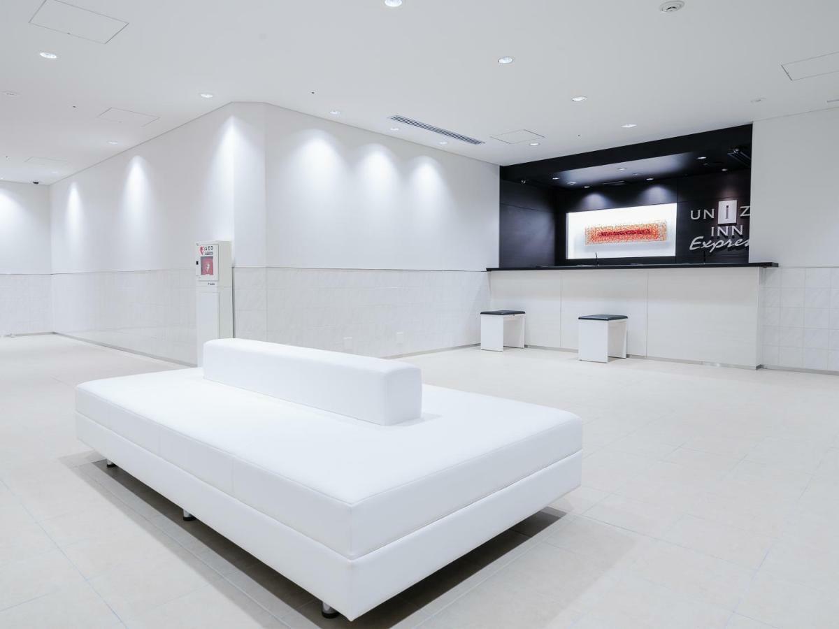 Unizo Inn Express Kagoshima Tenmonkan Exterior foto